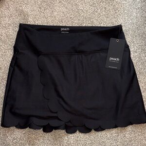 NWT Black Scalloped Women's Skort